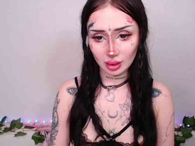 alina-m1 webcam