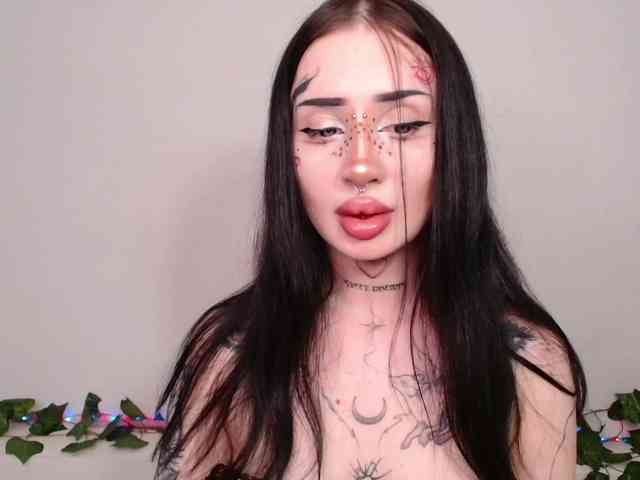 alina-m1 webcam