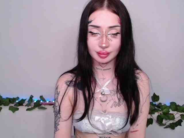 alina-m1 webcam