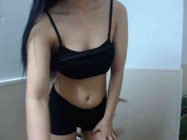 kitty-Yummy webcam