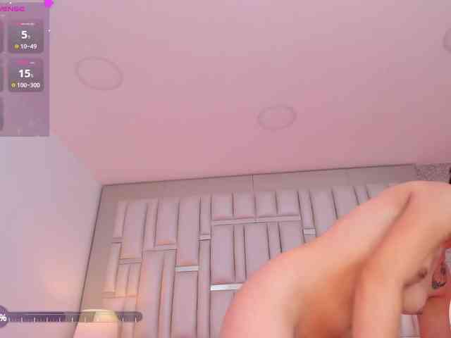 upskirt web cam RachelCooper