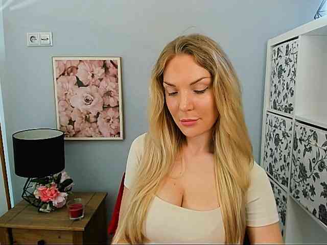 AuloraSensual webcam