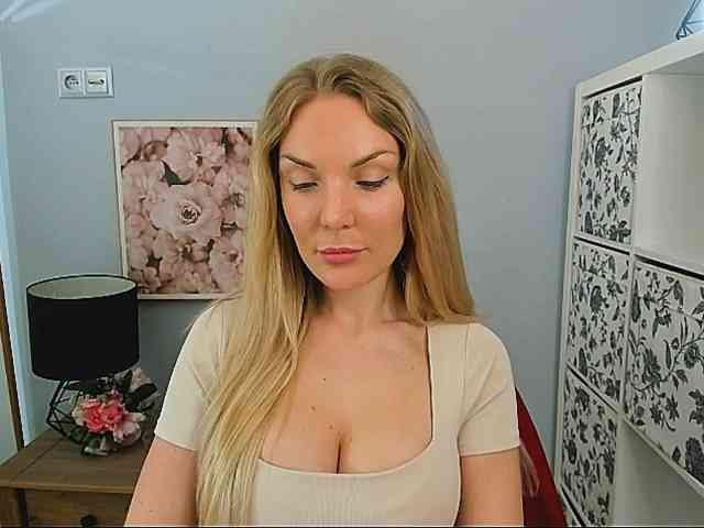 AuloraSensual webcam