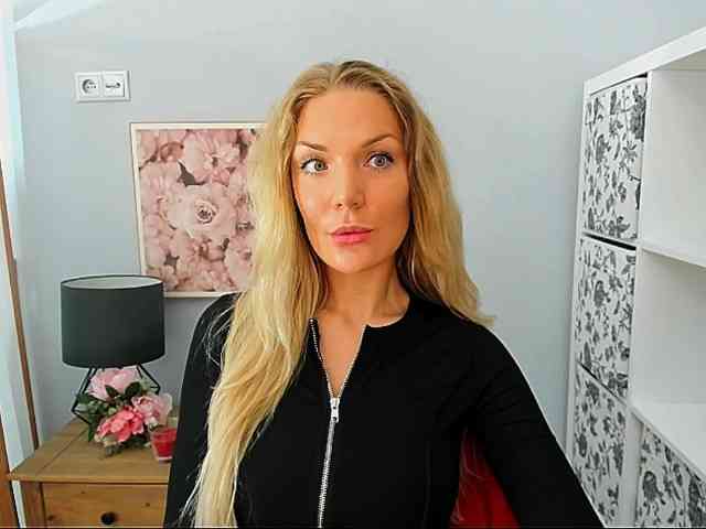 AuloraSensual webcam