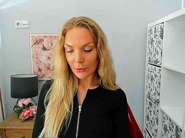 AuloraSensual webcam