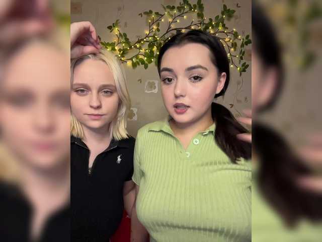 BellaAndAlice's BongaCams show and profile