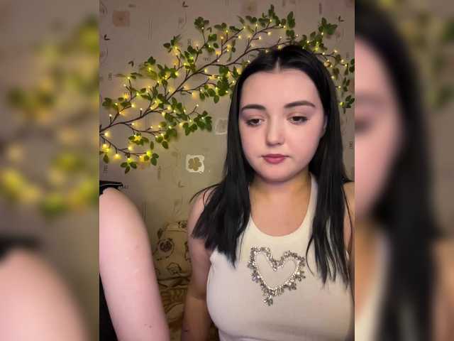 BellaAndAlice's BongaCams show and profile