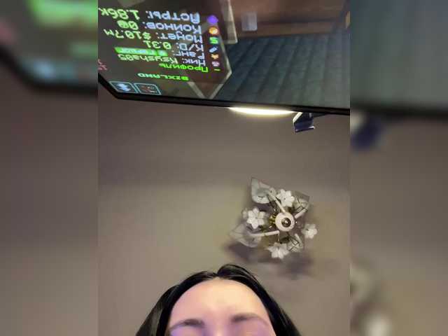 Live with BellaAndAlice on FliCam