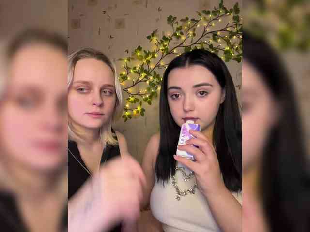 The-best-babies webcam