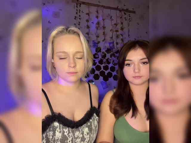 The-best-babies's webcam live show