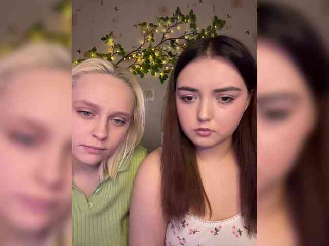 The-best-babies webcam