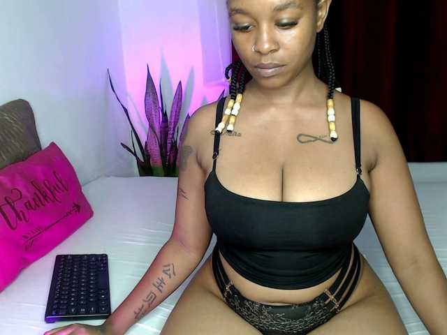 Naughty-nymph's BongaCams show and profile