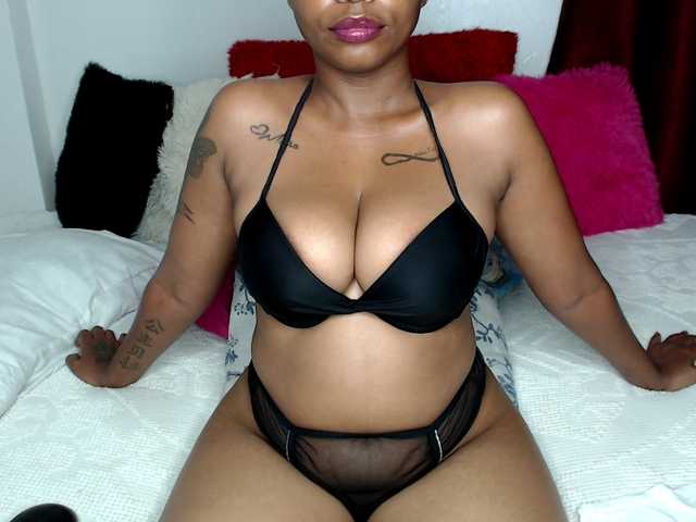 Naughty-nymph's BongaCams show and profile