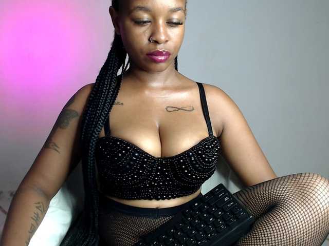 Naughty-nymph's BongaCams show and profile