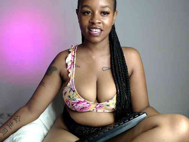 Naughty-nymph Live Webcam on BongaCams