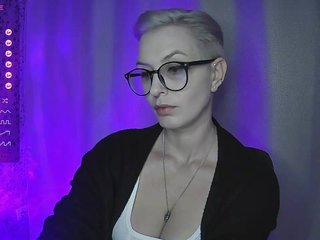 MamaKoska Porn Show