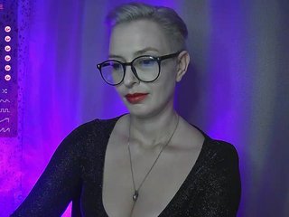 MamaKoska Porn Show
