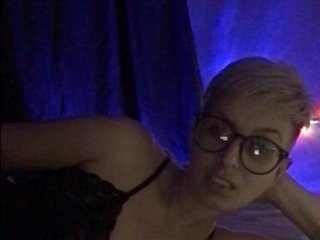 MamaKoska Porn Show