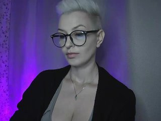 MamaKoska Porn Show