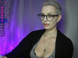 MamaKoska Porn Show