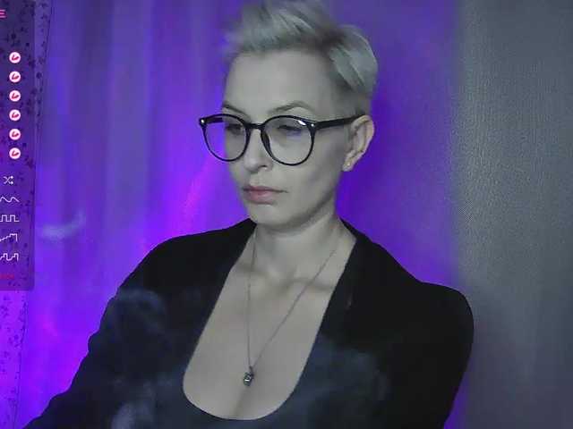 AlikBlack's BongaCams show and profile