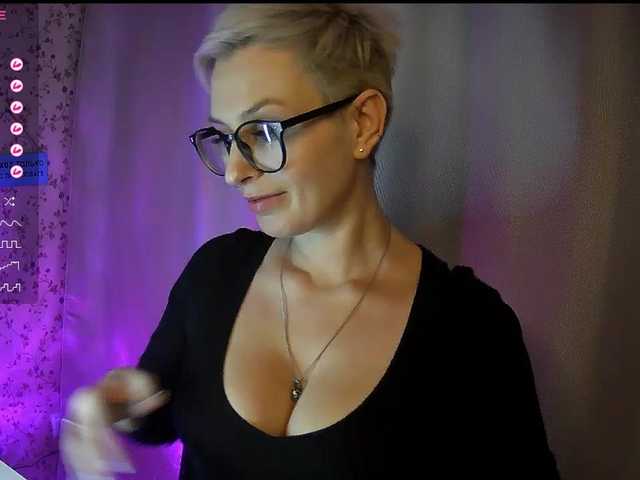 AlikBlack's BongaCams show and profile