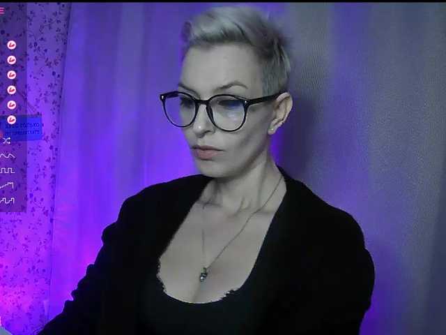 AlikBlack's BongaCams show and profile