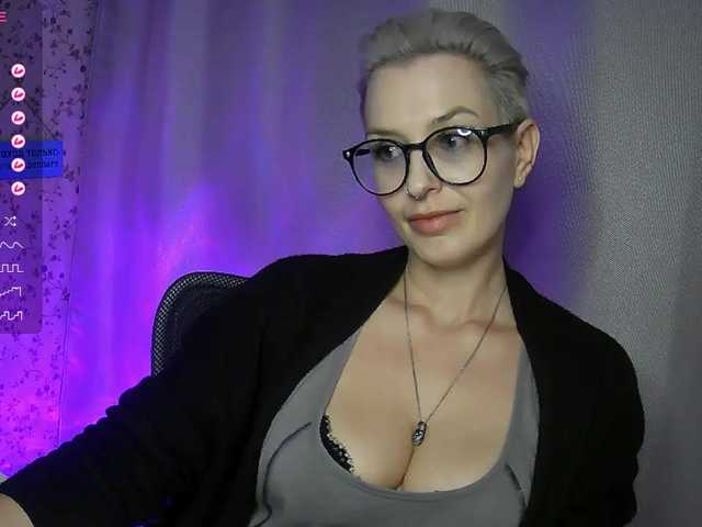 AlikBlack's BongaCams show and profile