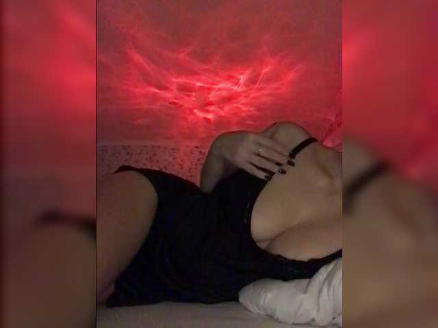 AlikBlack's BongaCams show and profile