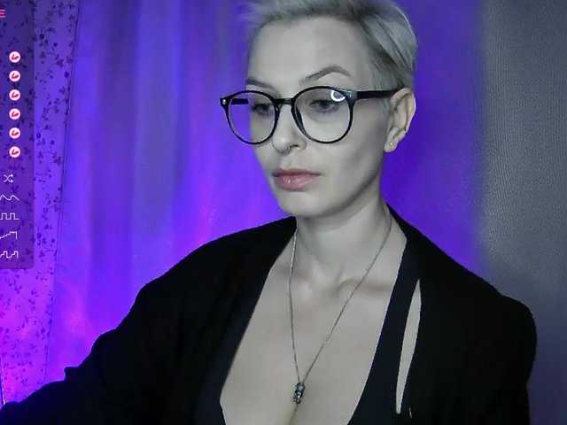 AlikBlack's BongaCams show and profile
