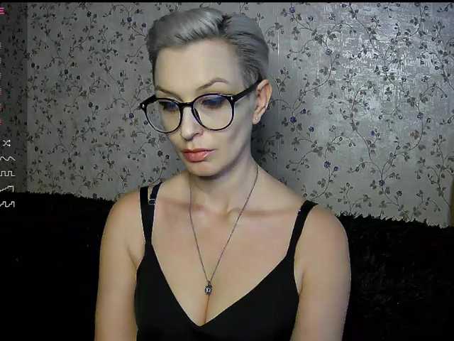 AlikBlack's BongaCams show and profile