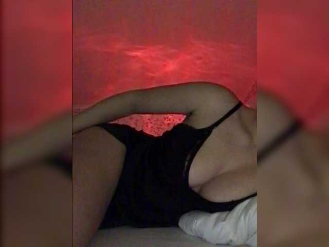 AlikBlack's BongaCams show and profile