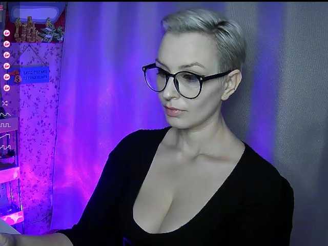 AlikBlack's BongaCams show and profile