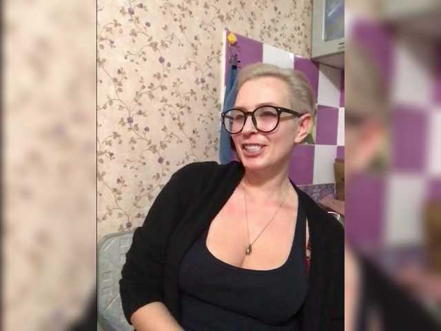 AlikBlack's BongaCams show and profile