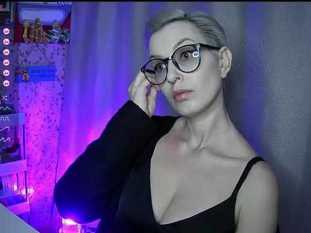 AlikBlack's BongaCams show and profile