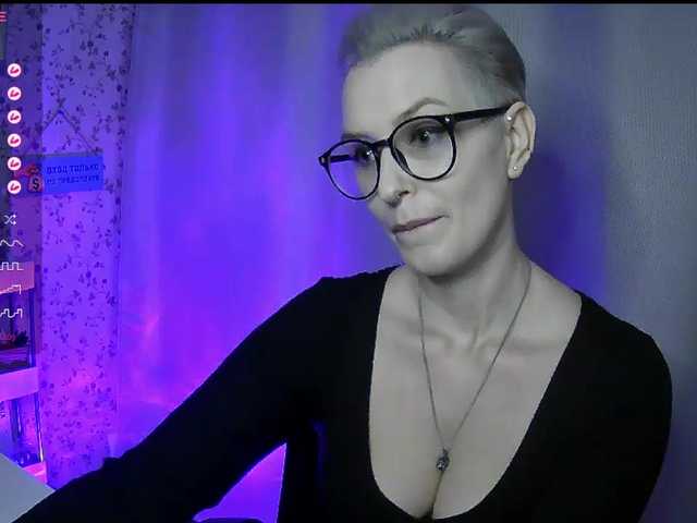 AlikBlack's BongaCams show and profile