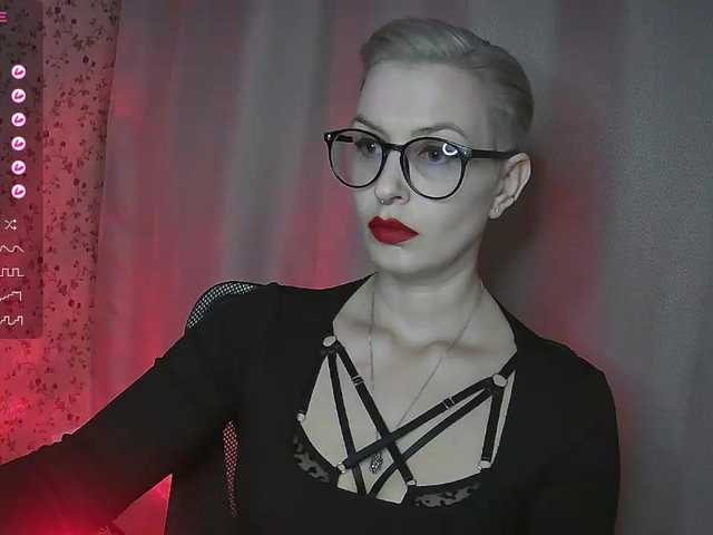 AlikBlack's BongaCams show and profile