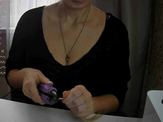 AlikBlack's BongaCams show and profile