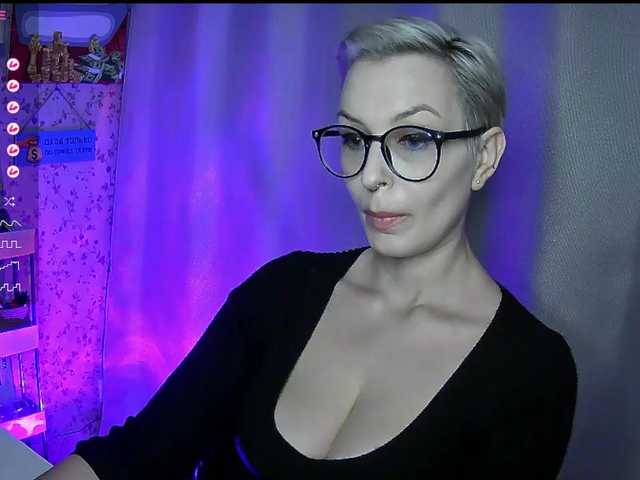 AlikBlack's BongaCams show and profile