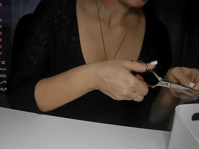 AlikBlack's BongaCams show and profile