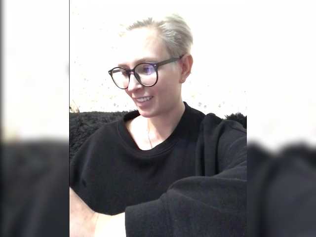 AlikBlack's BongaCams show and profile