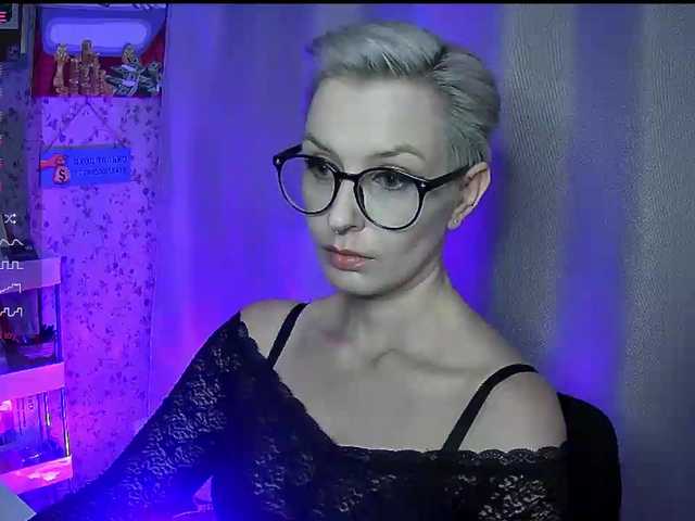 AlikBlack's BongaCams show and profile