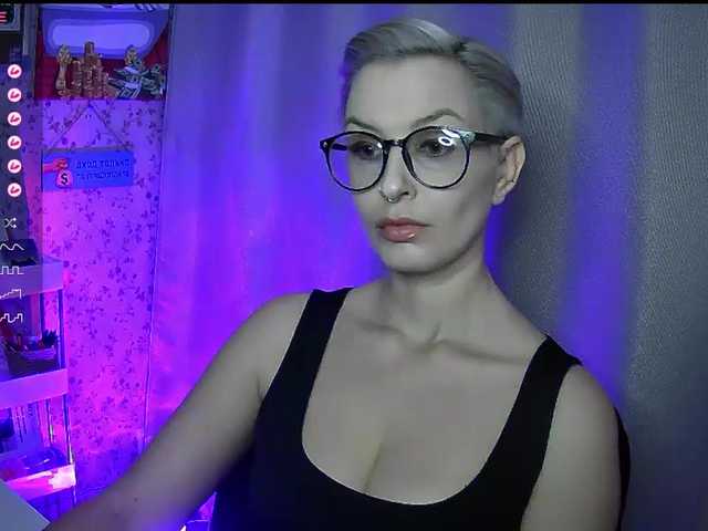 AlikBlack's BongaCams show and profile
