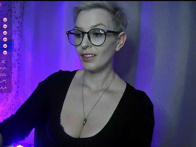 AlikBlack's BongaCams show and profile
