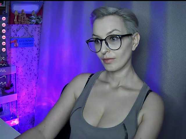 AlikBlack's BongaCams show and profile
