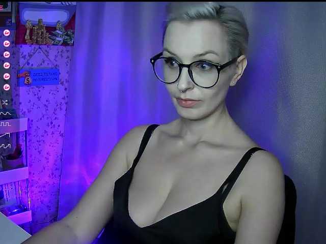 AlikBlack's BongaCams show and profile