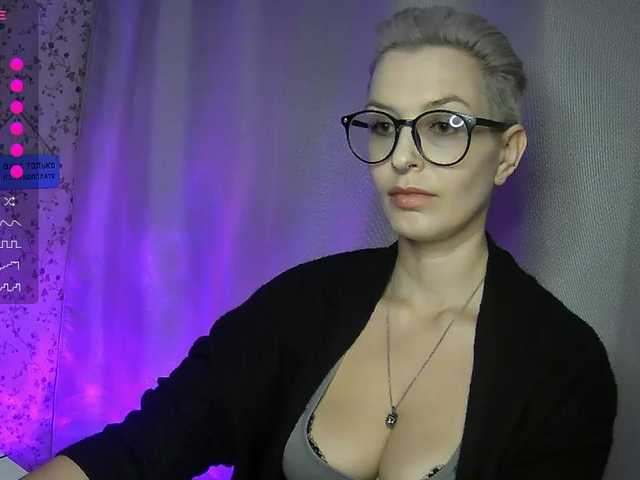 AlikBlack's BongaCams show and profile