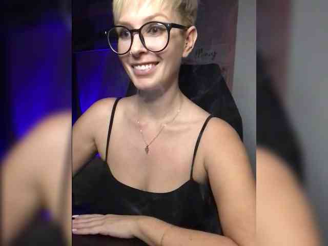 MamaKoska webcam