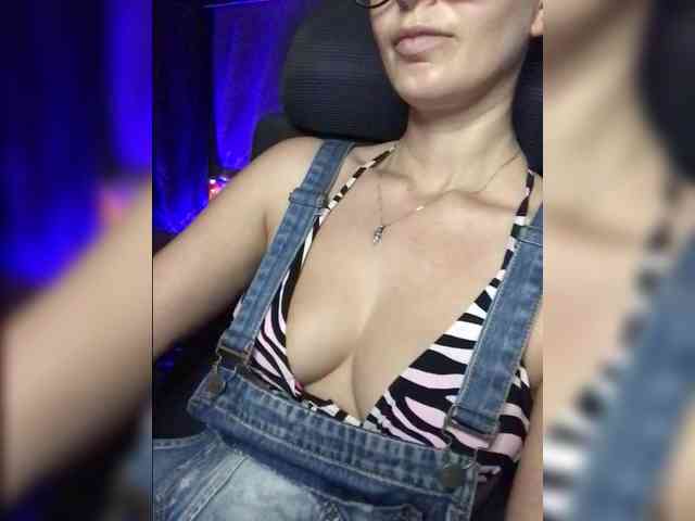 MamaKoska webcam