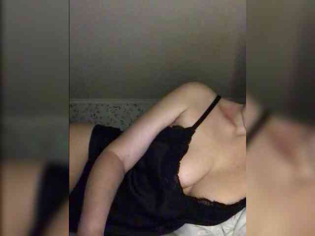 AlikBlack Live Webcam on BongaCams